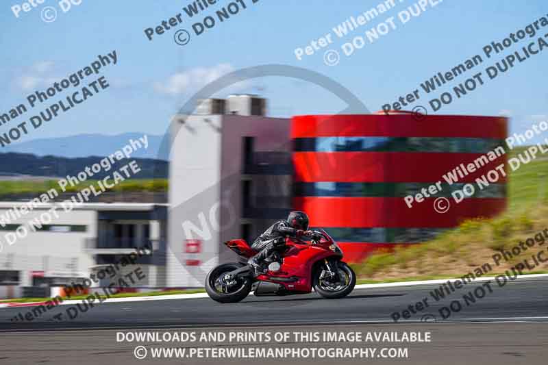 Circuito de Navarra;Spain;event digital images;motorbikes;no limits;peter wileman photography;trackday;trackday digital images